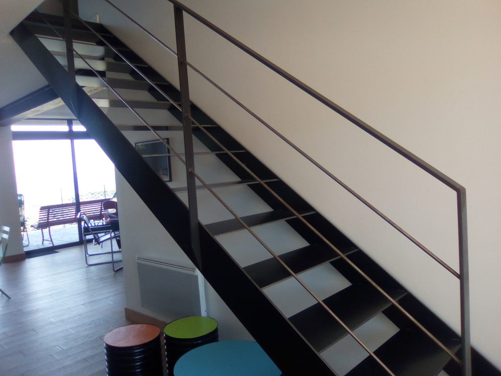 escalier_acier_garde-corps_groix | Steel Contemporain